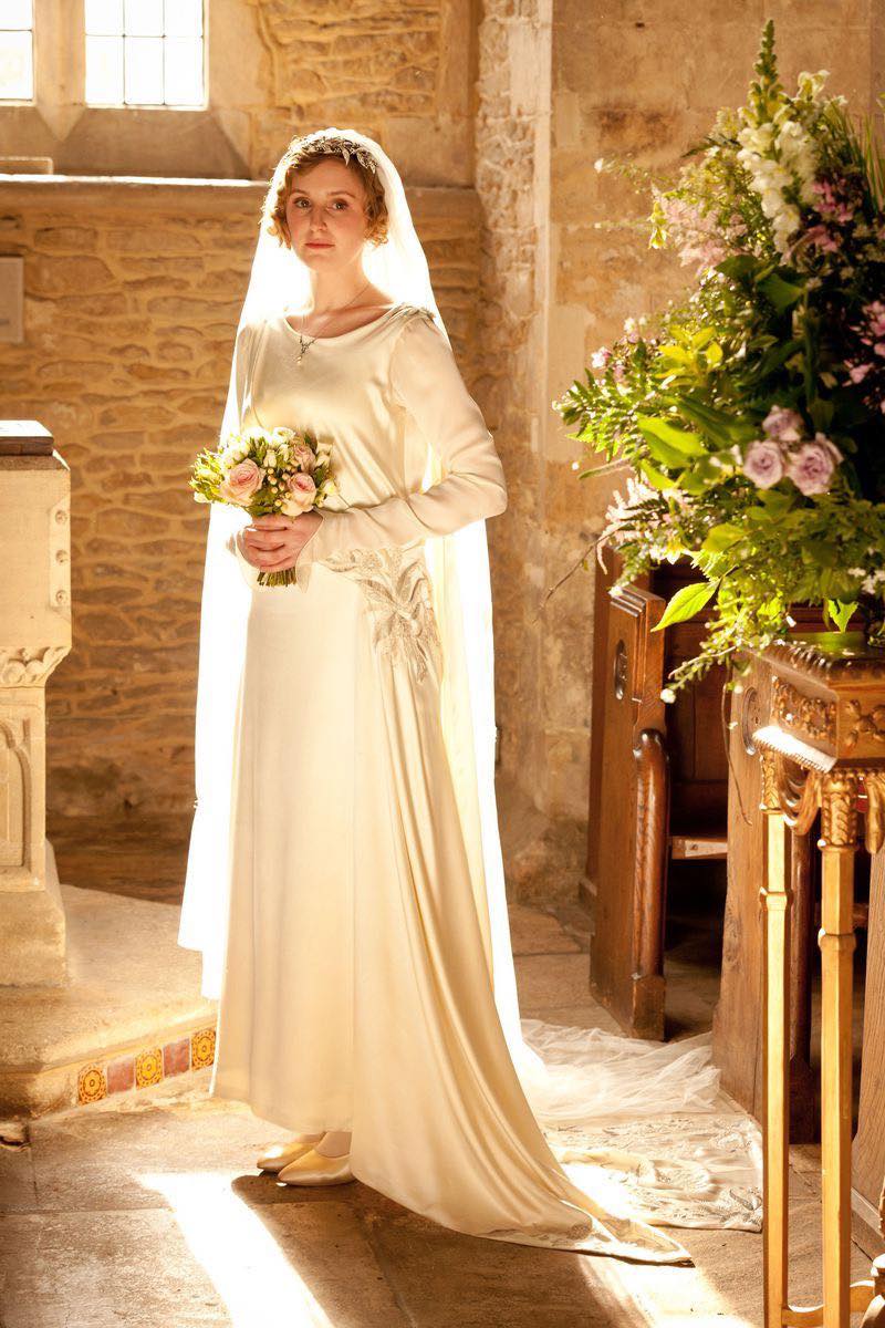 lady edith dresses Edith's stunning dress in Downton Abbey downton abbey edith dresses