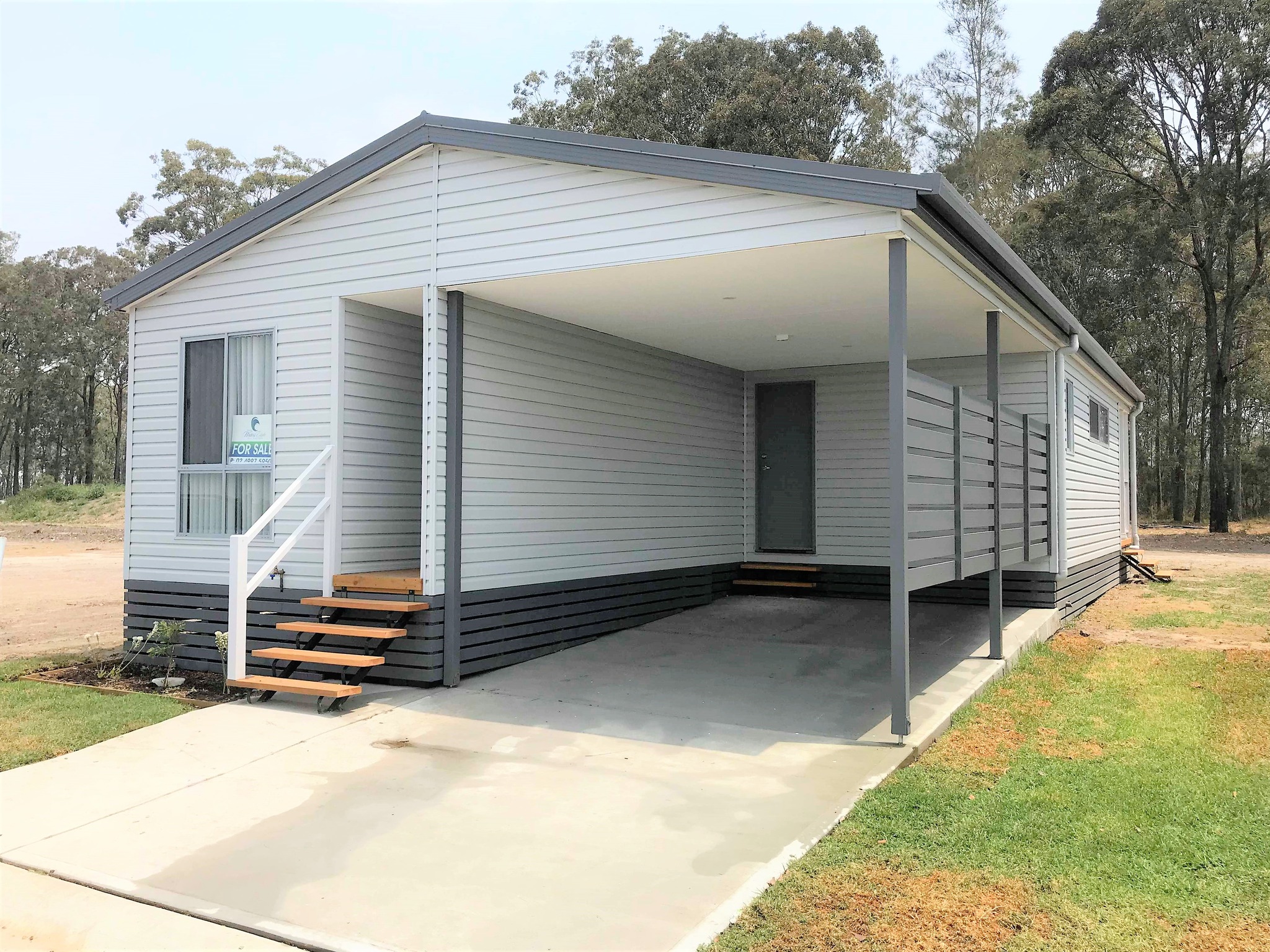 Karuah Waters Estate - 🏡 A concrete driveway, gabled roof, vinyl ...