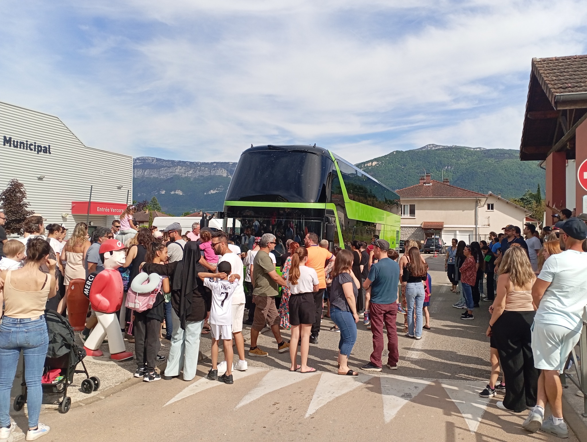 Ville de Vinay - Kerfany 2025 !🤩 60 enfants de CM2, du... | Facebook