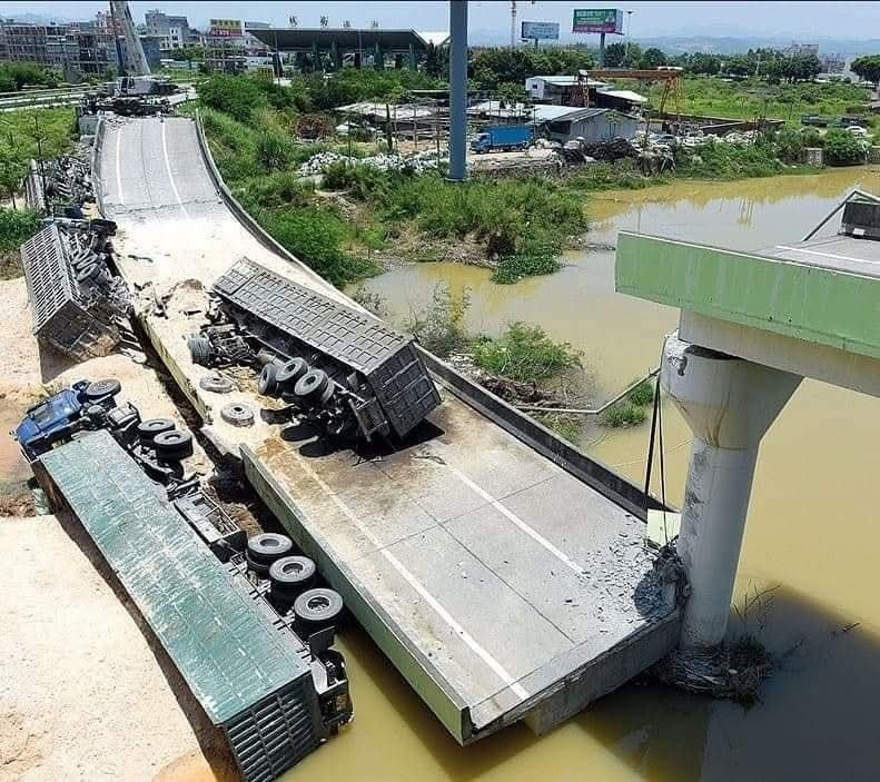 Civil - Bridge Failure | Facebook