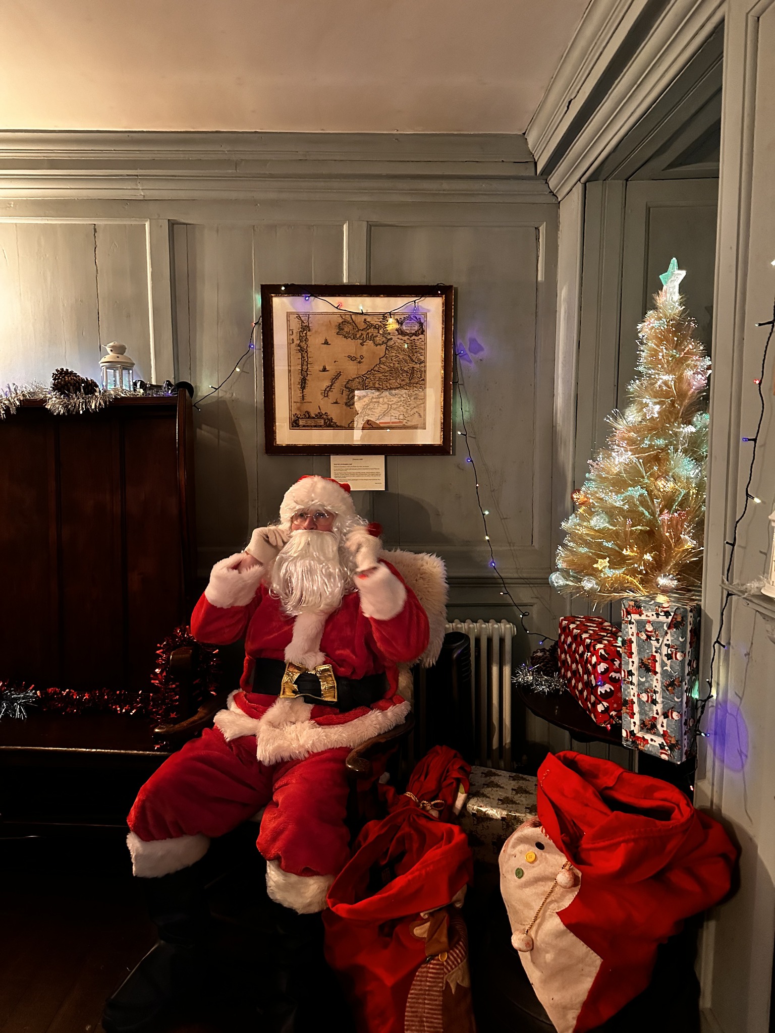 Is Fort Williams Decorated for the Holidays: Festive Magic Unveiled