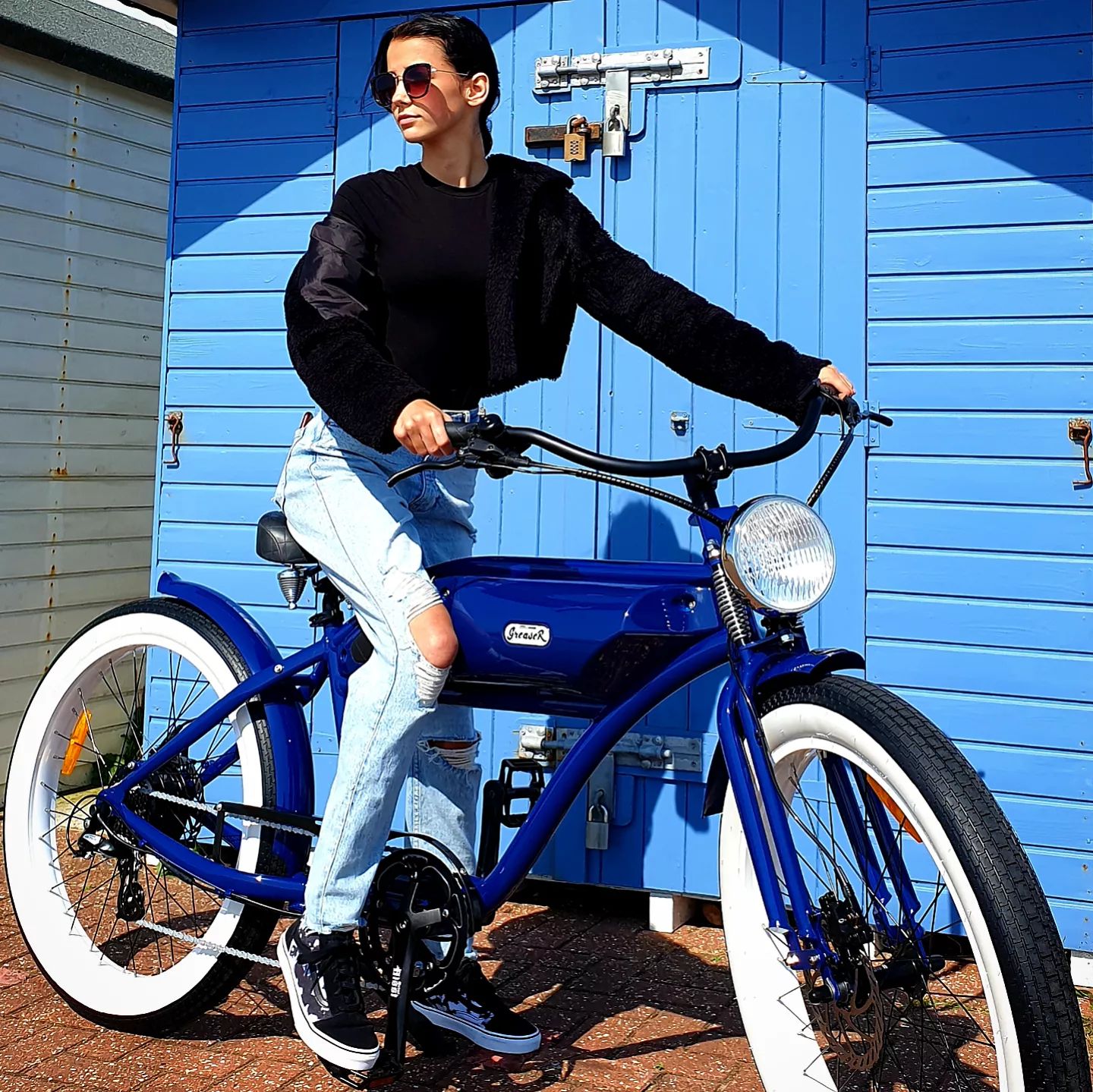 Bumblebee Bikes - Greaser Springer 250w Retro E-Bike... | Facebook