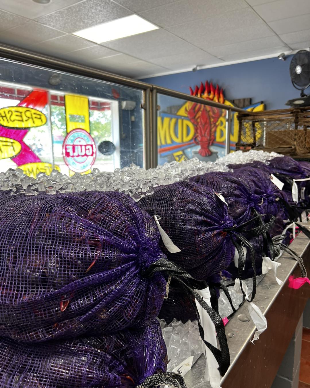 Mudbugs at the LOOP - Check out our shrimp and snow crab specials! 🍤 If ...