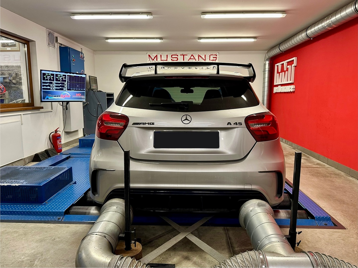 MMT Performance | Bratislava