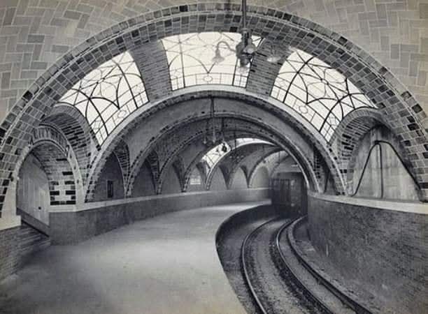 IRT City Hall Station (closed 1945) photo 1