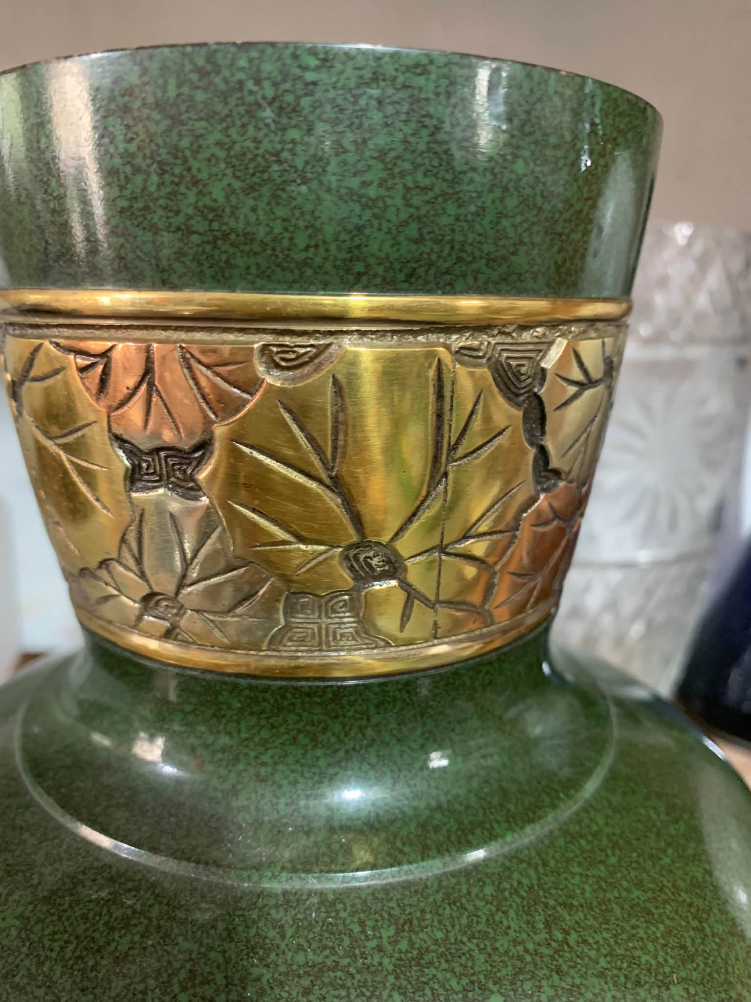 Vintage copper Vase 1200