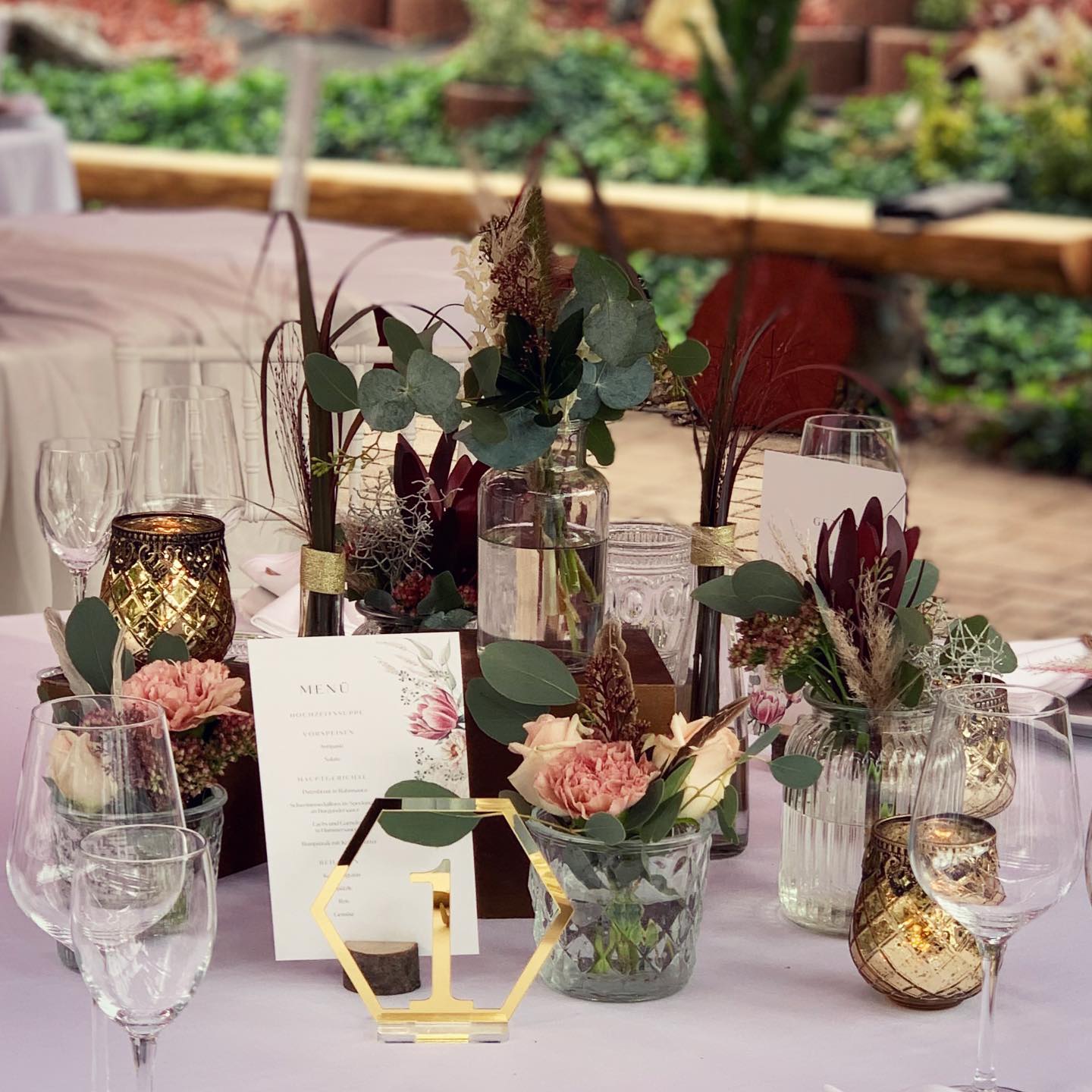 boho #Tischdeko #dekoration #pampasgras #trockenblumen #bordeaux #pastell #peach #eukalyptus #floristik_lange