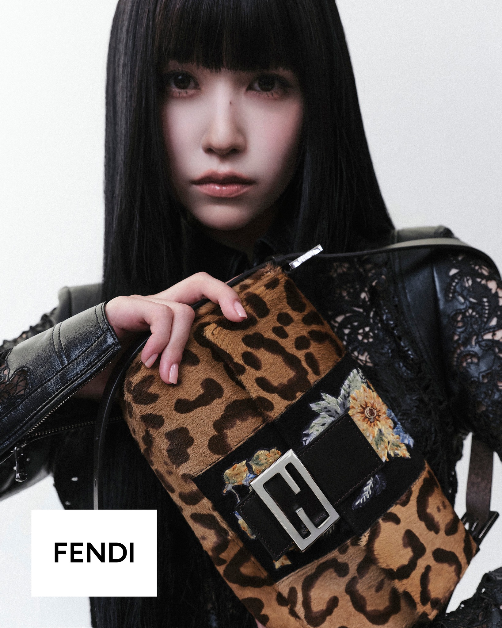 新品未使用 フェンディ FENDI バゲット ミディアム バッグ 芸能人愛用 Fendi フェンディ - Fendi フェンディ added a new photo.