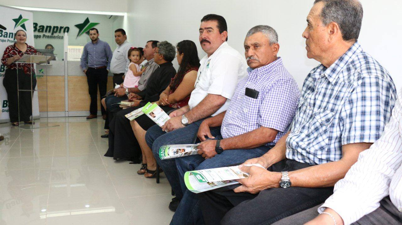 La gerente de canales de negocios de... - Banpro Nicaragua