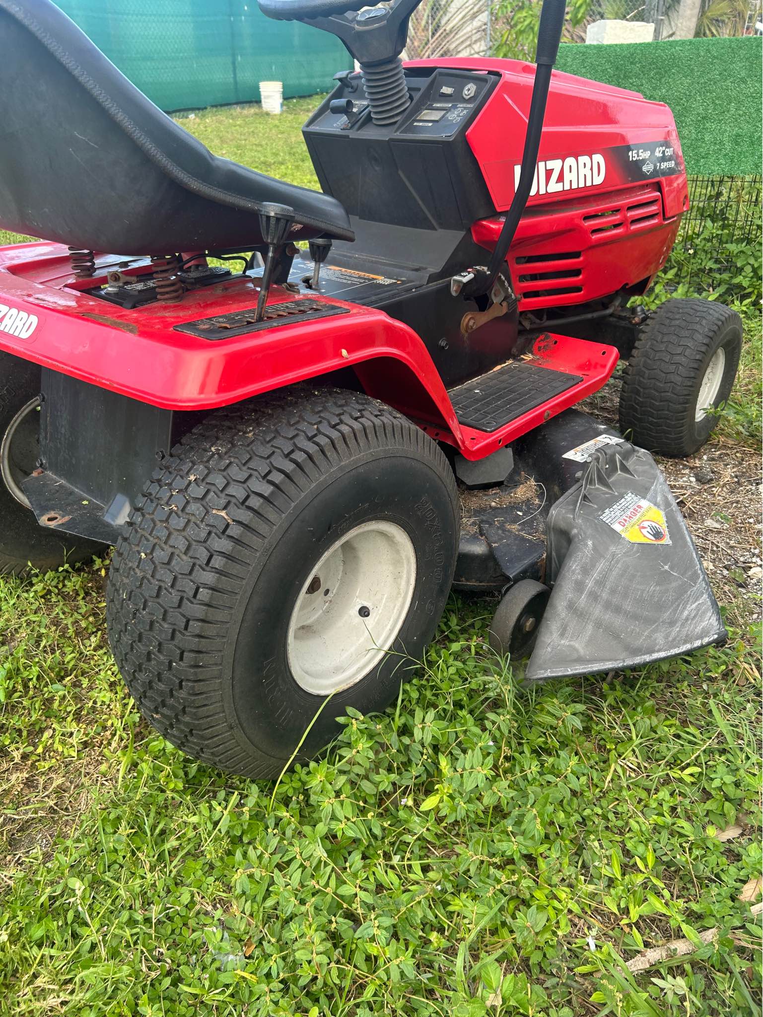 2016 wizard gas riding lawn mower 7 speed