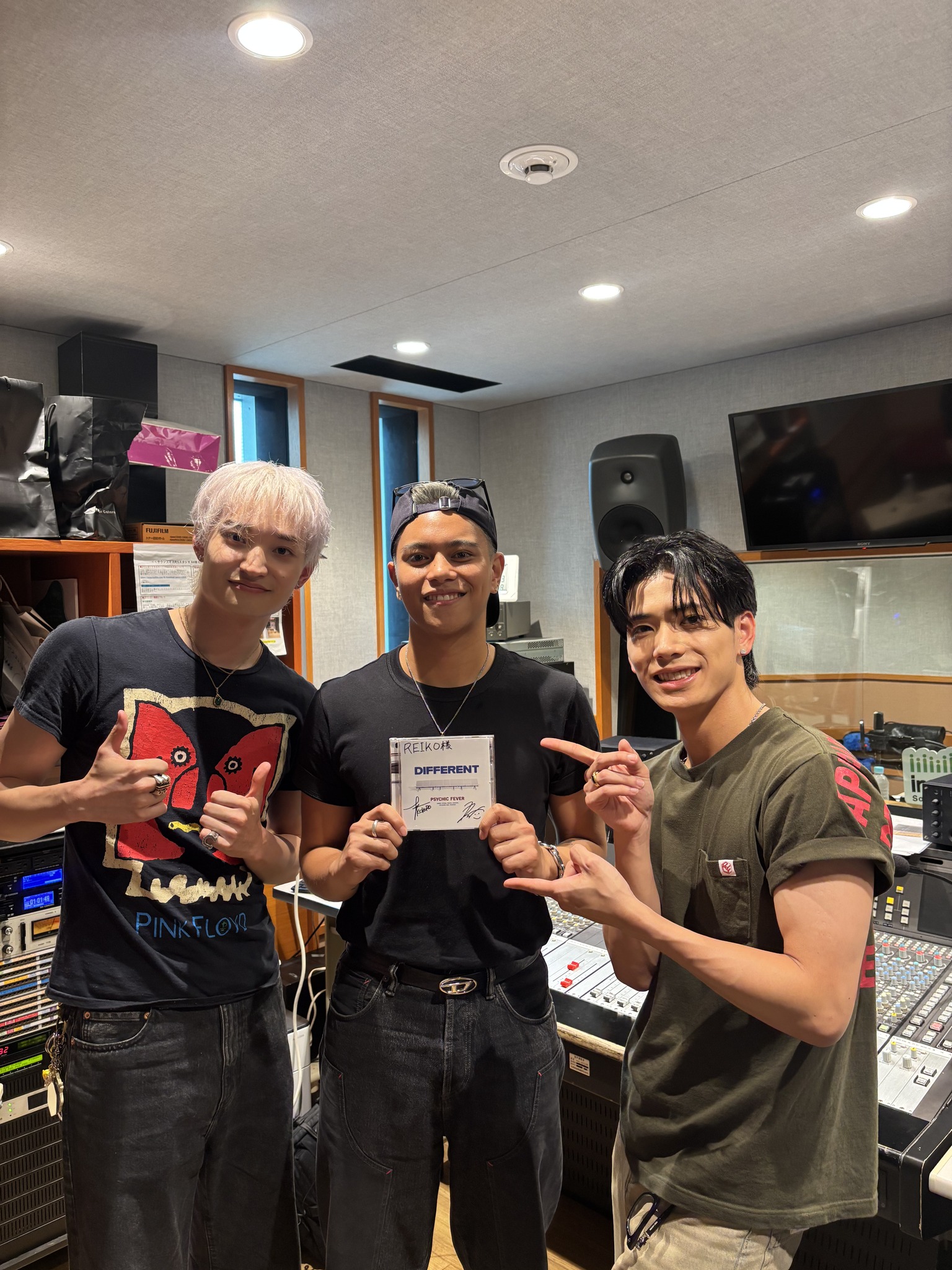 PSYCHIC FEVER 渡邉廉 クッション EXILE TRIBE STATION ONLINE STORE