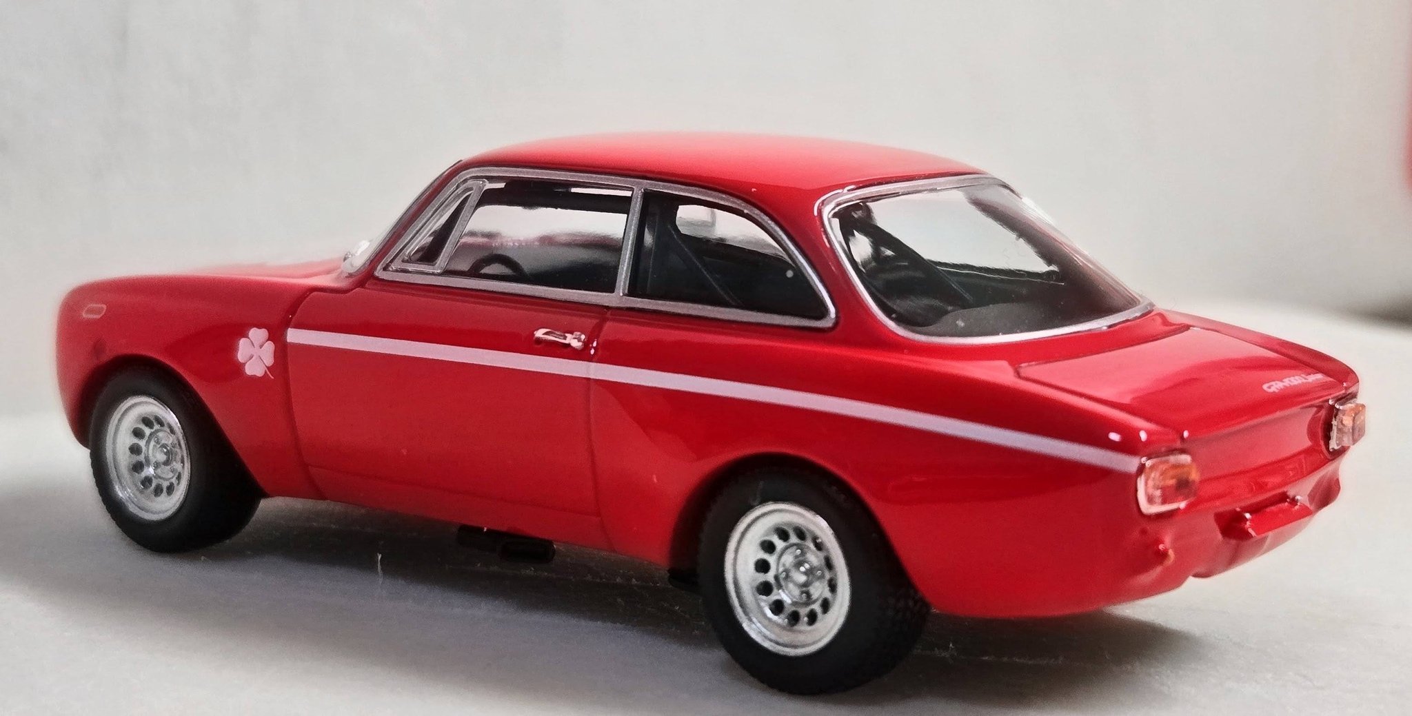 1968 Alfa Romeo GTA 1300 Junior 1/43 Diecast Model by Maxichamps