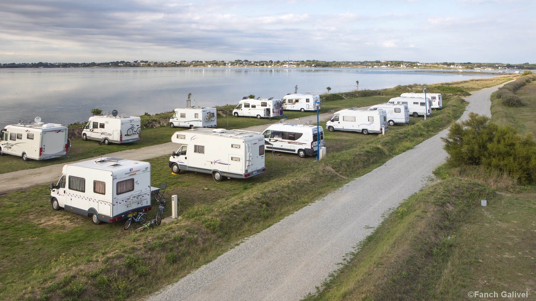 Aire De Camping Car Les Sables Blancs Plouharnel