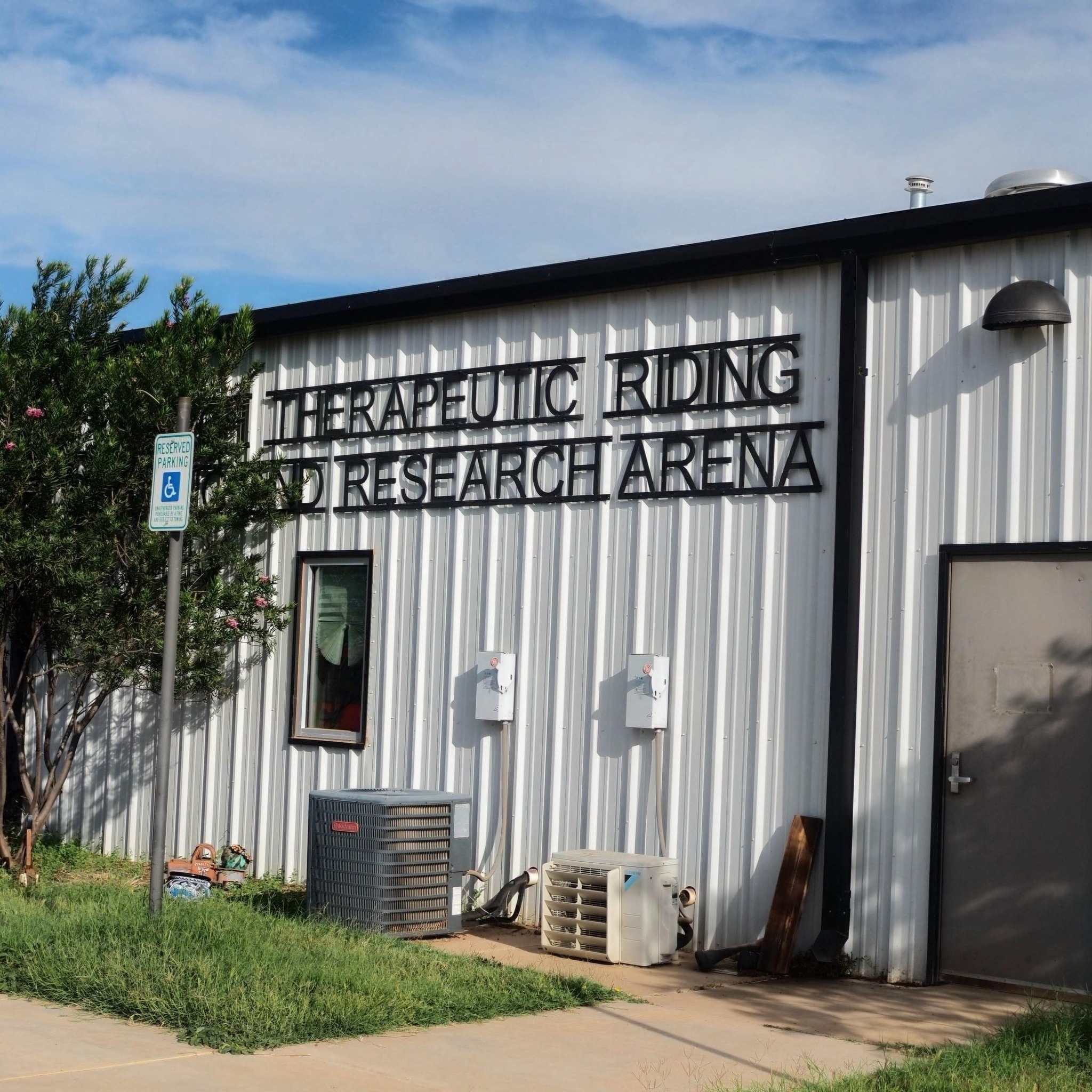 Texas Tech... - Texas Tech Therapeutic Riding Center