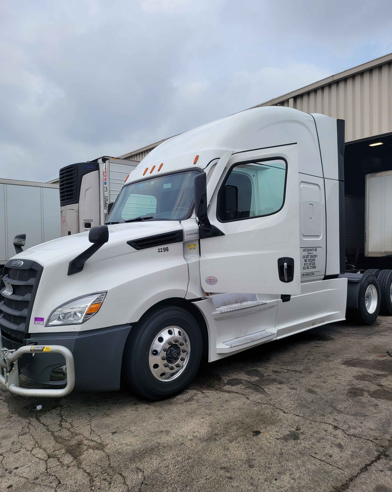 2018 Freightliner Cascadia Door Mirror For Sale | Sioux Falls, SD | 25647686