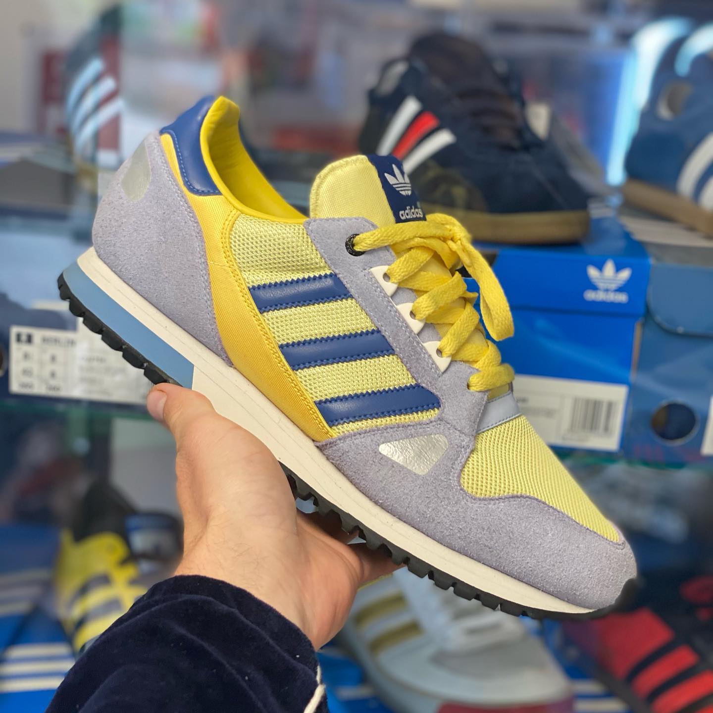 FOR SALE ADIDAS ZX800 2005 UK10 MESSAGE FOR INFORMATIO