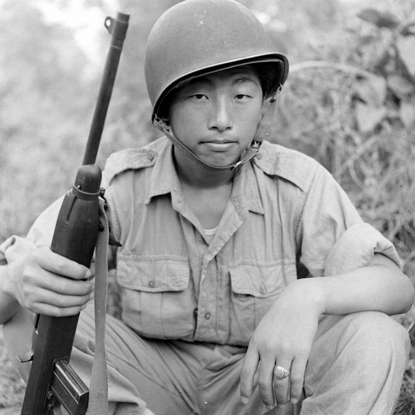 ビルマの日々 US-equipped Chinese Soldier with an M1 Carbine in India/Burma