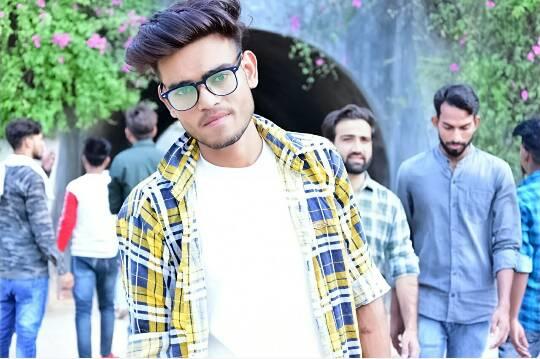 Oficial/ Branded Boy | Aligarh