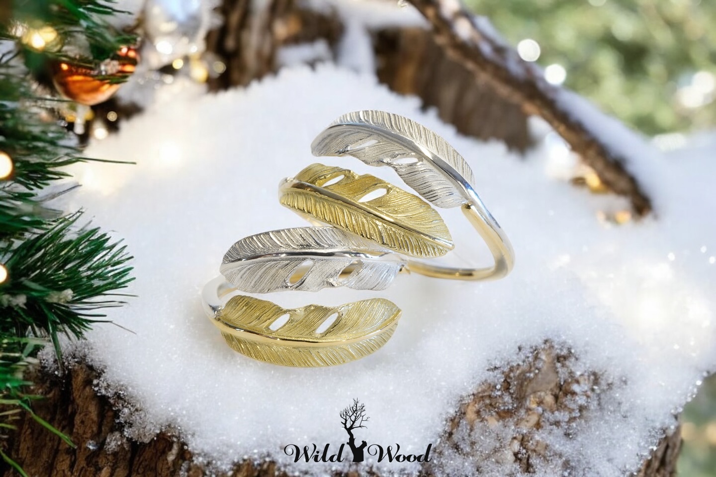 Two Feather Ring ————————— ⁡ シルバーとゴールドのコンビの指輪です 