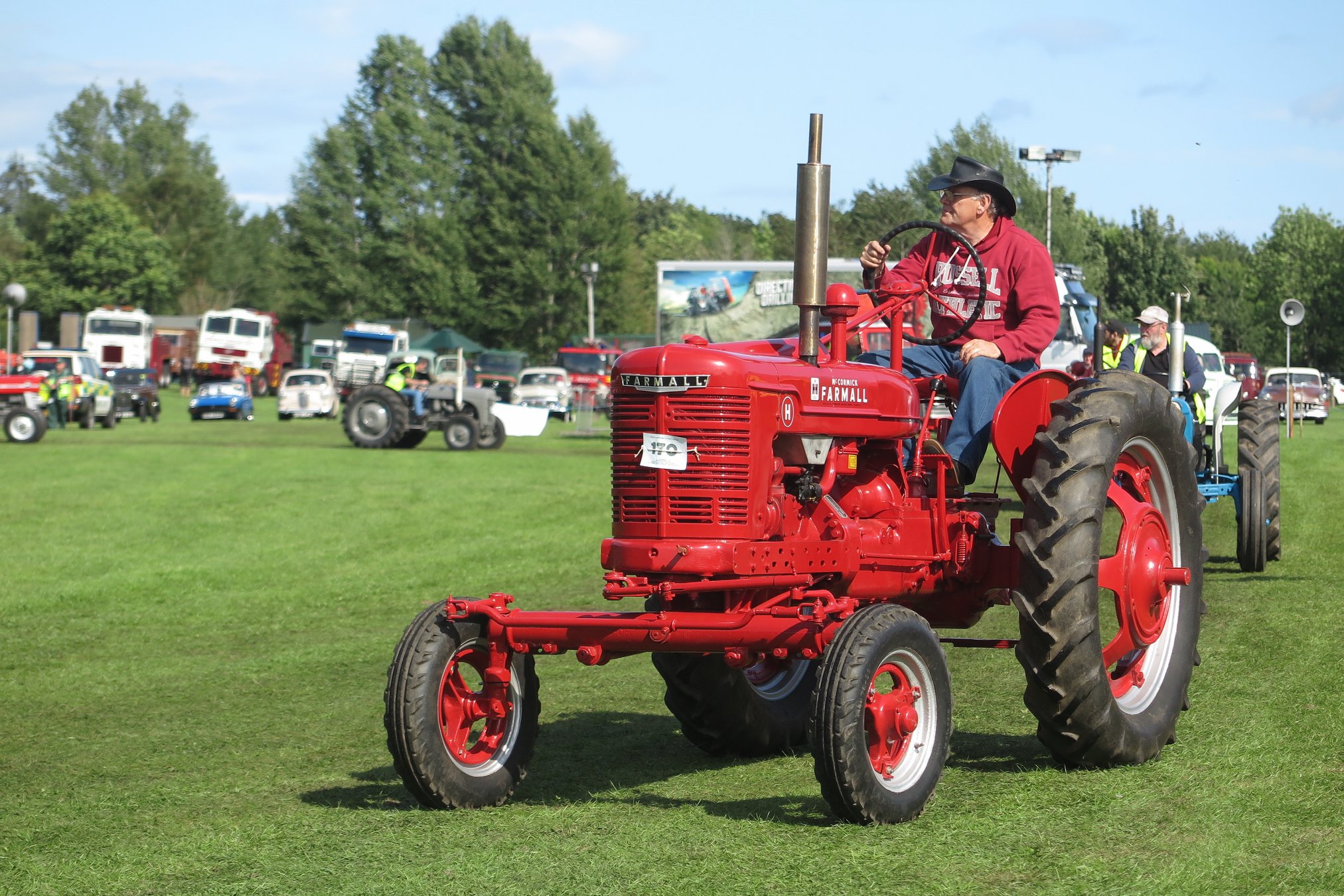 Round the rally... - Scottish agricultural implement makers