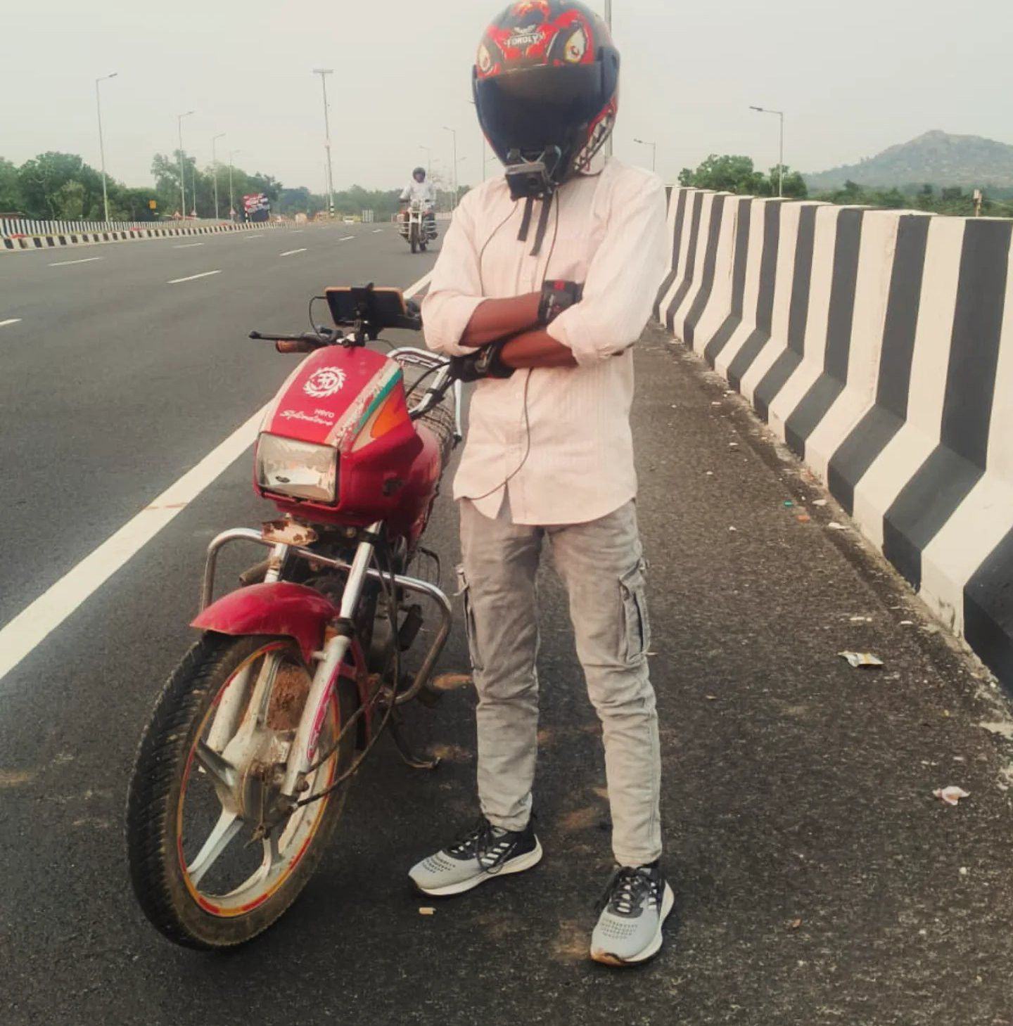 Apna vlog complete ho gya #splendor #bike #please #support #video Rider ...