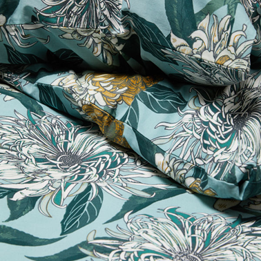 ORT DES GLÜCKS Unsere Bettwäsche verzaubert mit zarten Tönen und Blumenmuster und garantiert eine erholsame Nacht! http://hm.info/1bmuw #HMHome