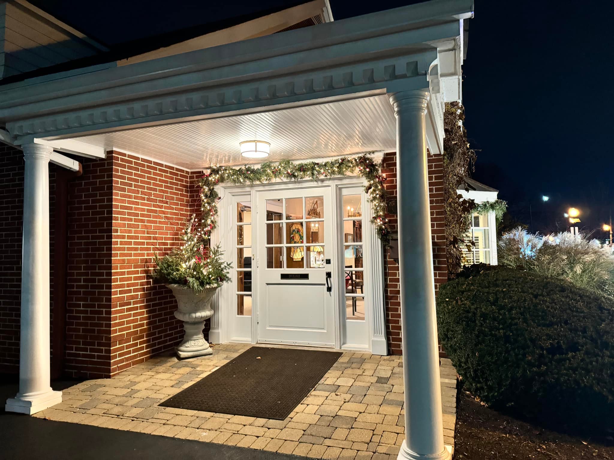 Hultgren Funeral Home | Wheaton IL
