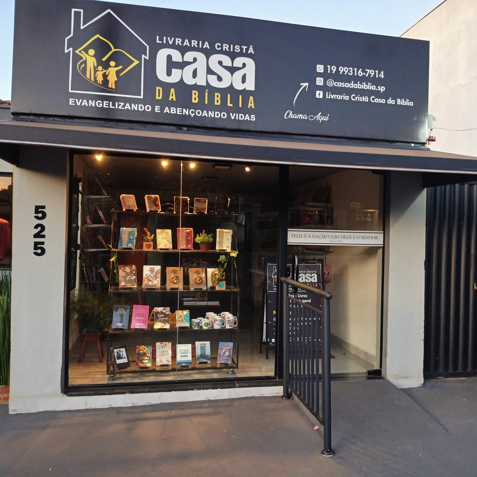 Livraria Cristã Casa da... - Livraria Cristã Casa da Bíblia