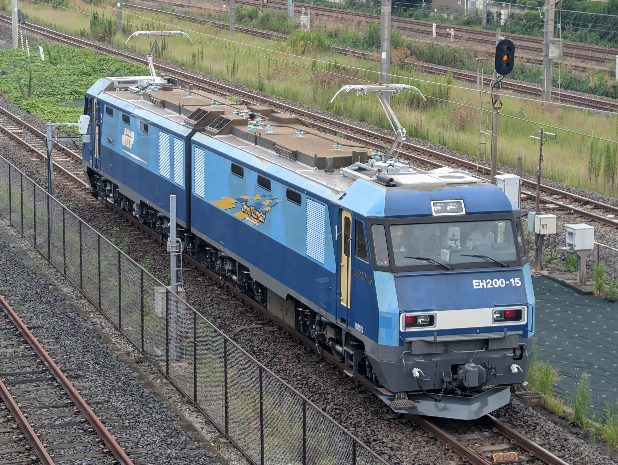 こ*ま様 【区名札】青森機関区［青］ 区名札のはなし 鉄道博物館に展示されている 機関車には運転室の窓の下