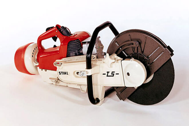 Fire And Saw - The 1963 STIHL 08 engine was designed for... | Facebook