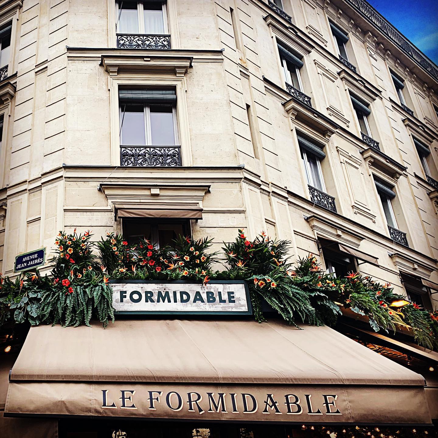 Le Formidable Paris _ Restaurant Le Formidable Paris – HZAR