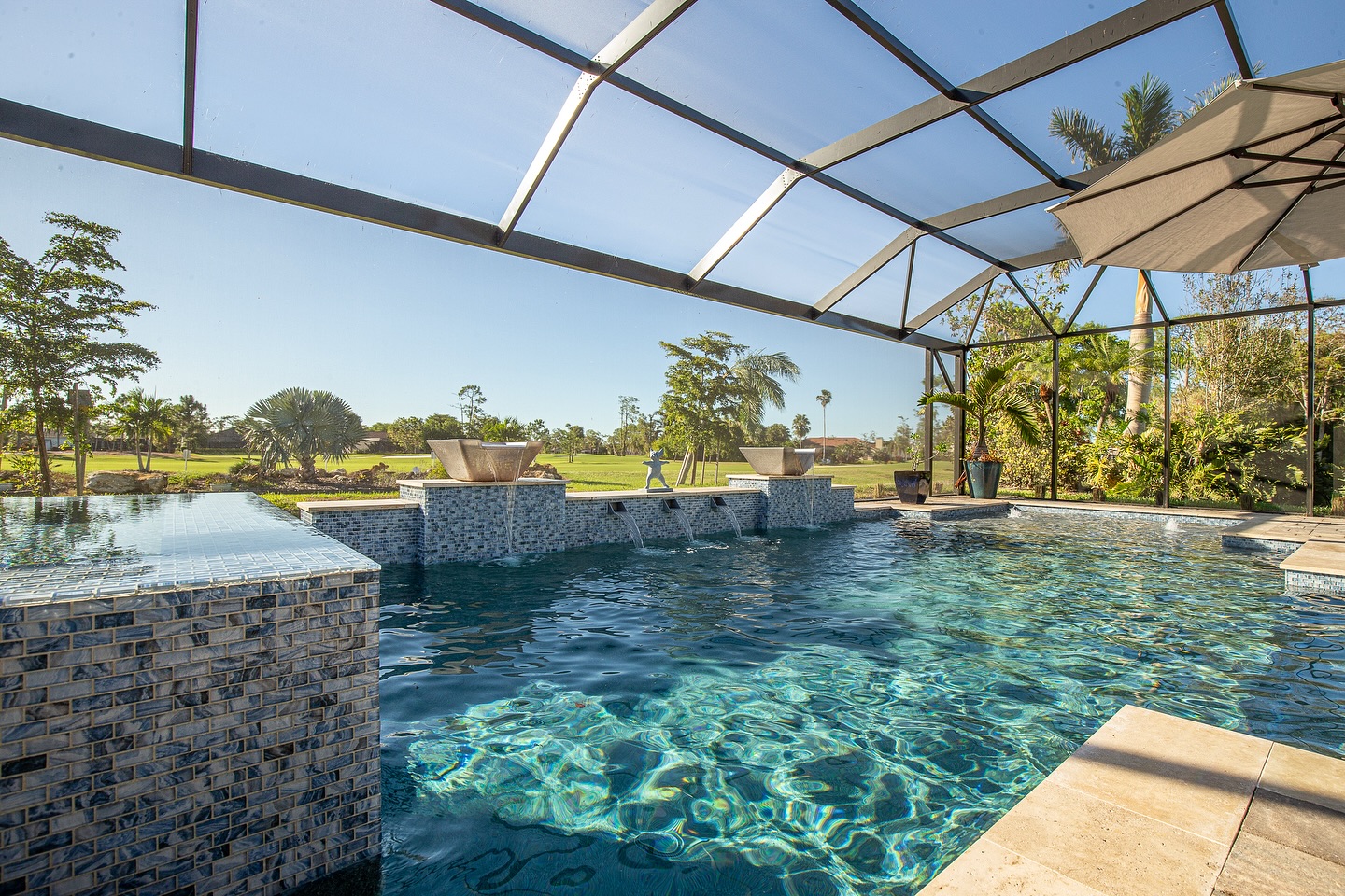 Spiro Custom Pools | Fort Myers FL