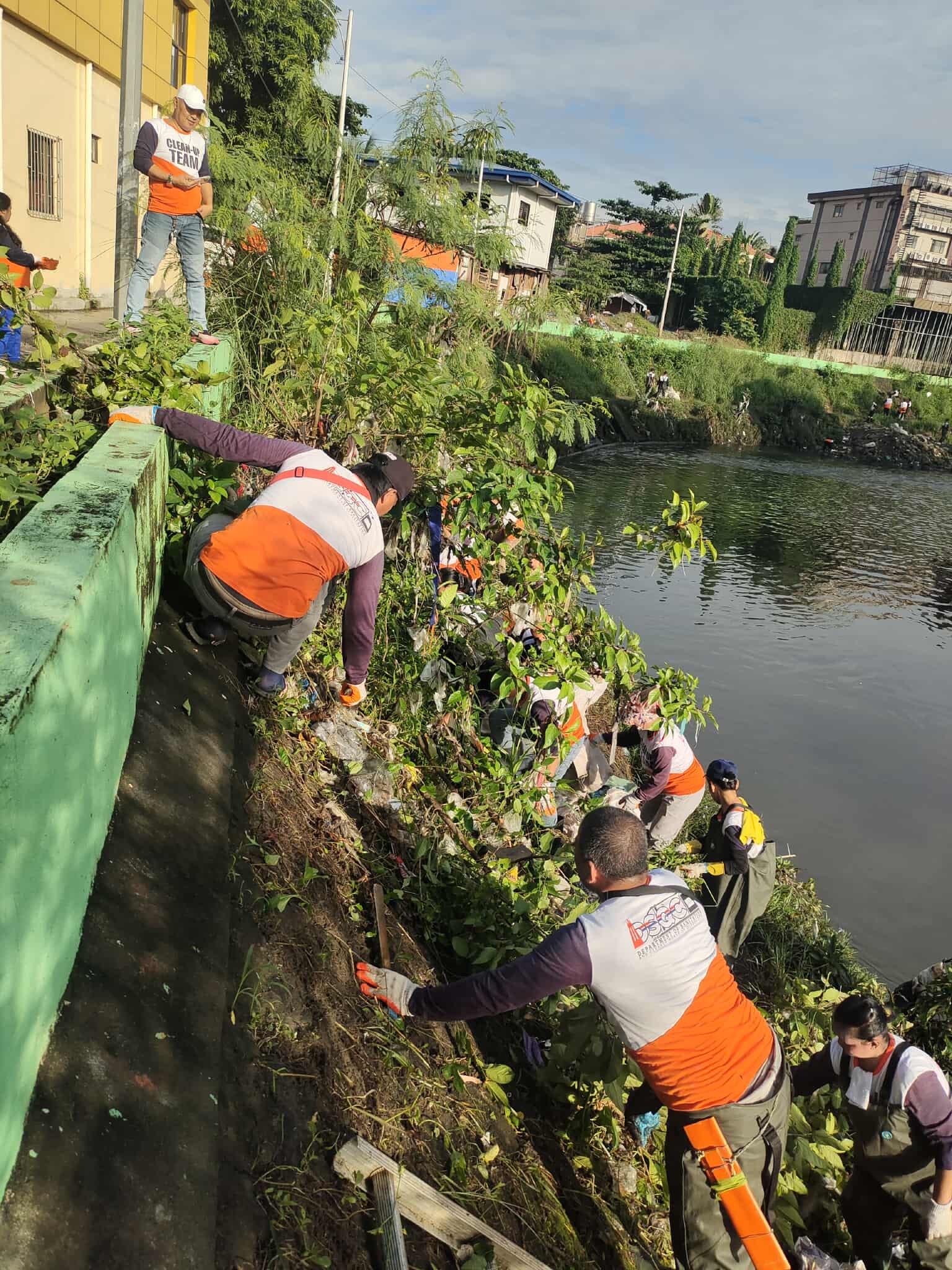 Quezon - Nagsagawa ng clean-up operations ang ating Department of ...