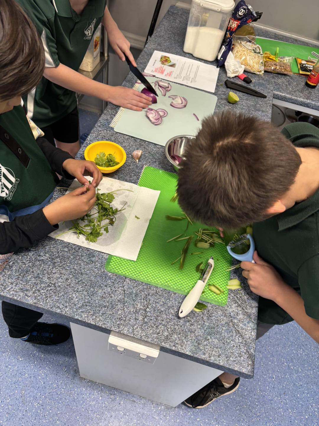Telarah Public School added a new... - Telarah Public School