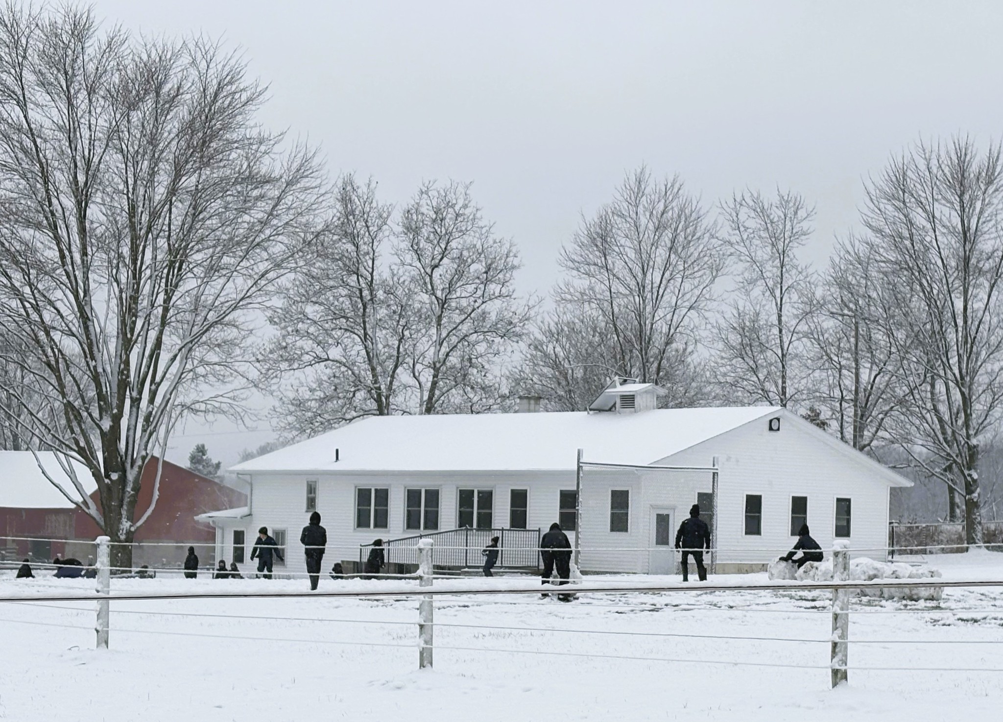 Oak Ridge Inn | Walnut Creek OH