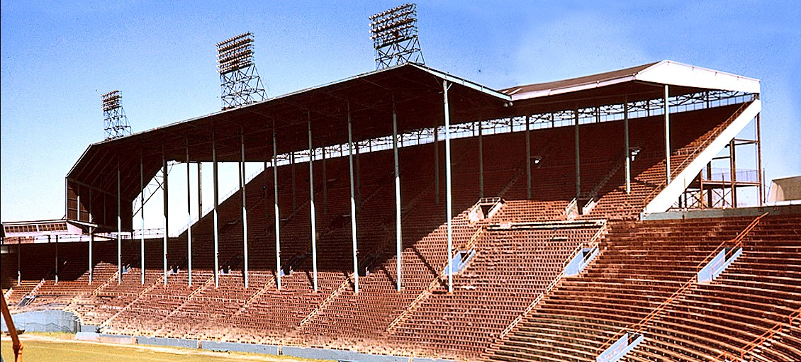 Remembering Buffalo's War Memorial... - The NFL in the 1970s | Facebook