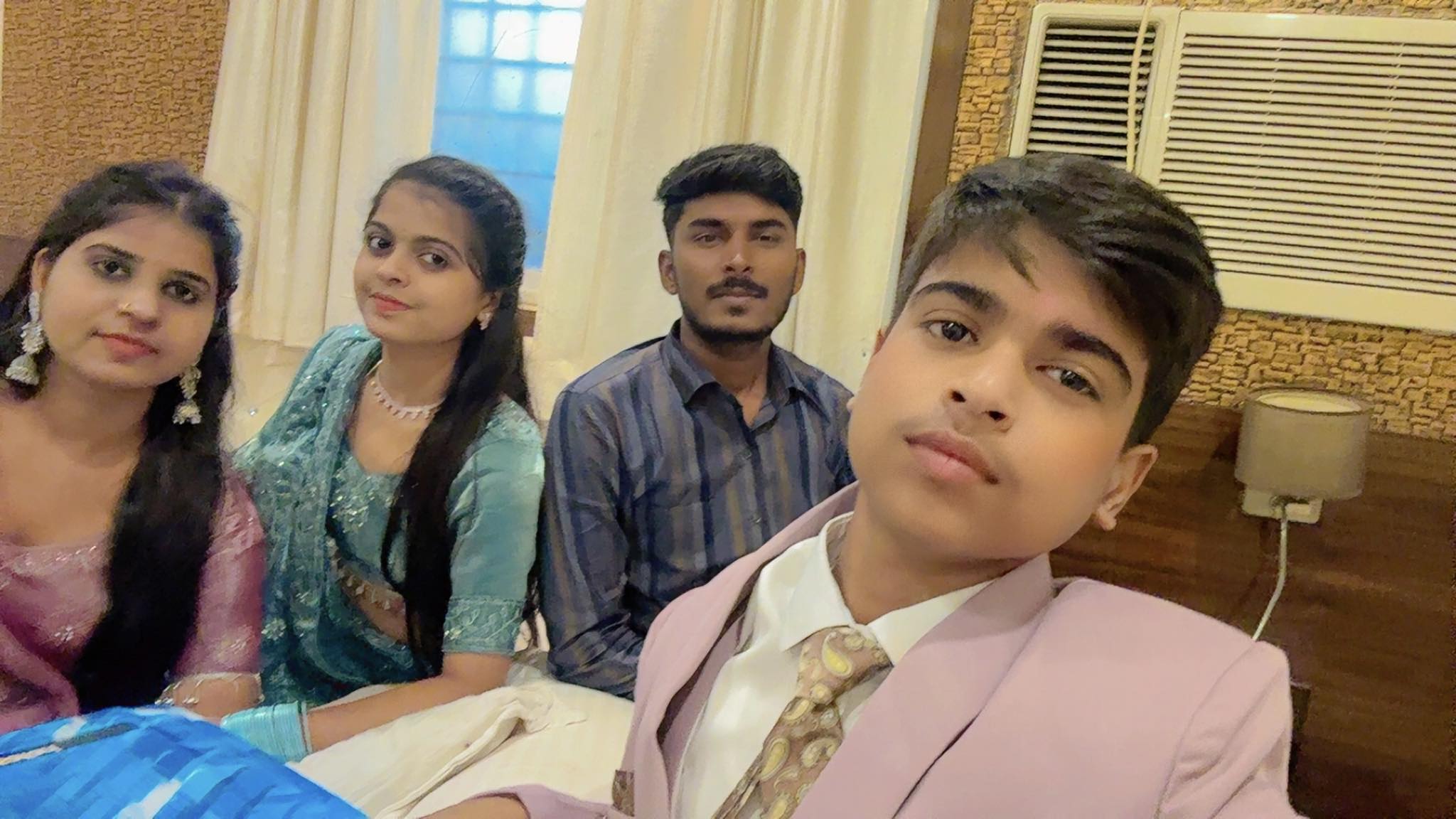 Vineet Rajput | Ara