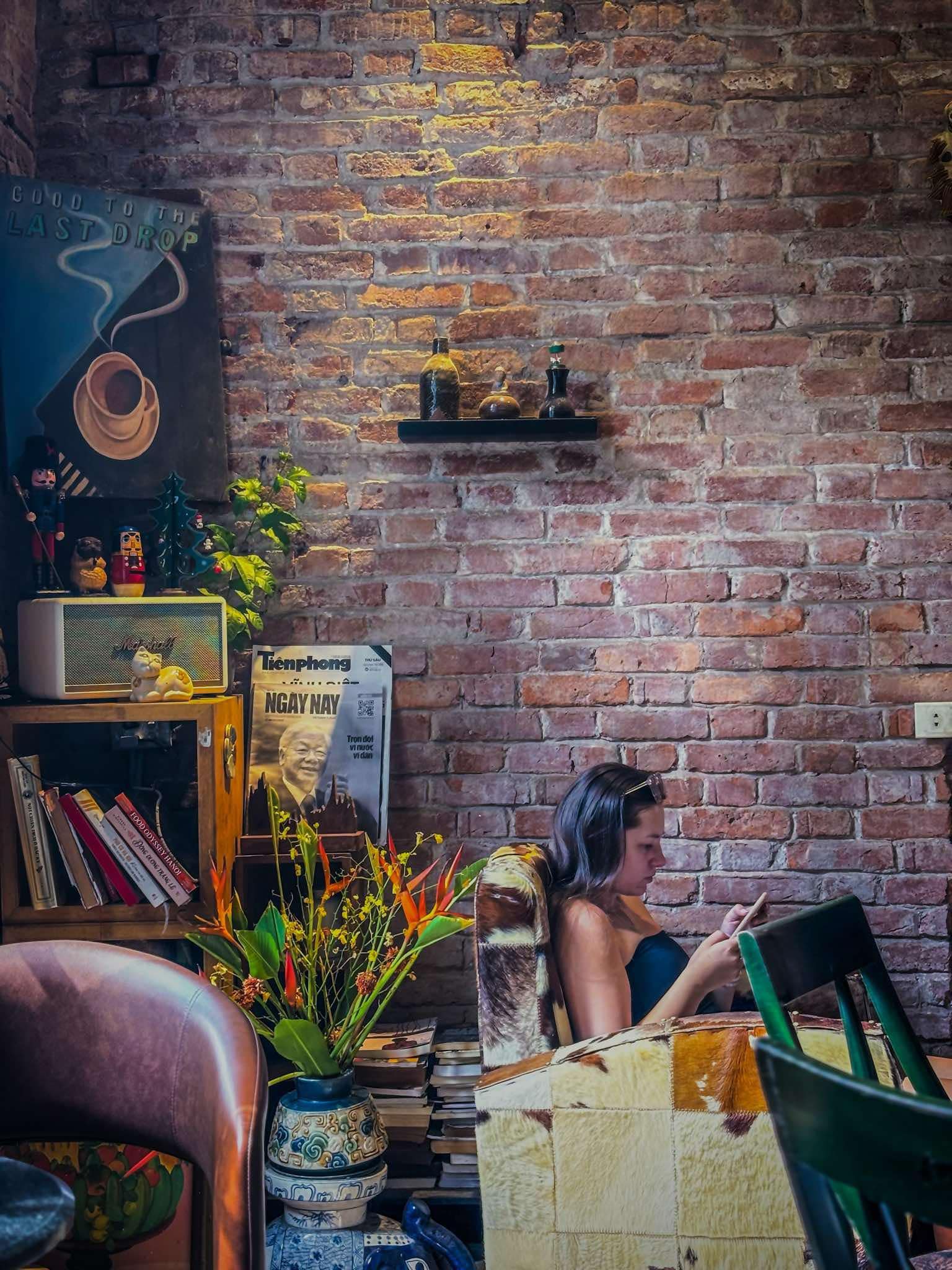 Loading T café | Hanoi