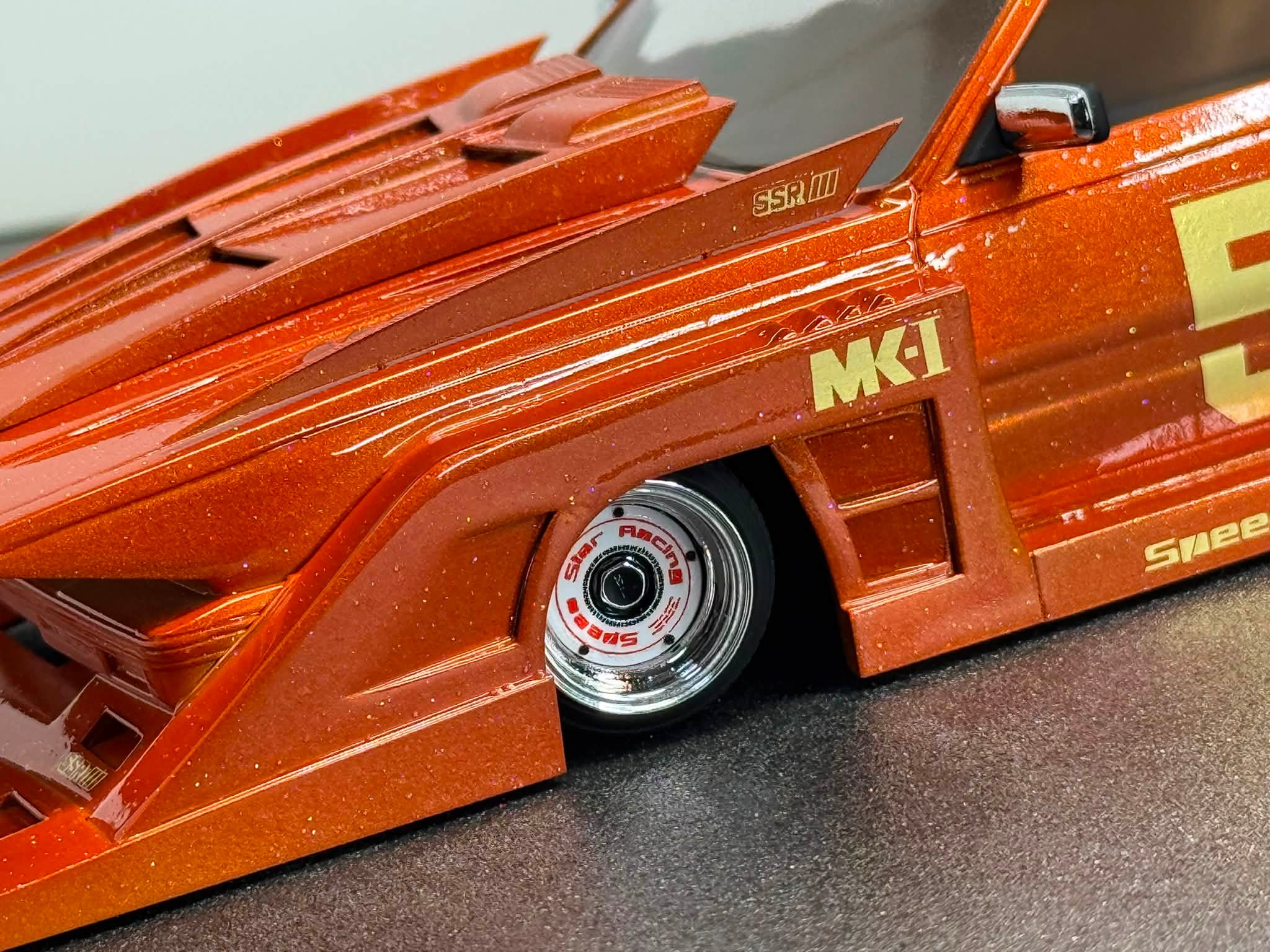 Custom Nissan Gloria Y30 replica build with unique features