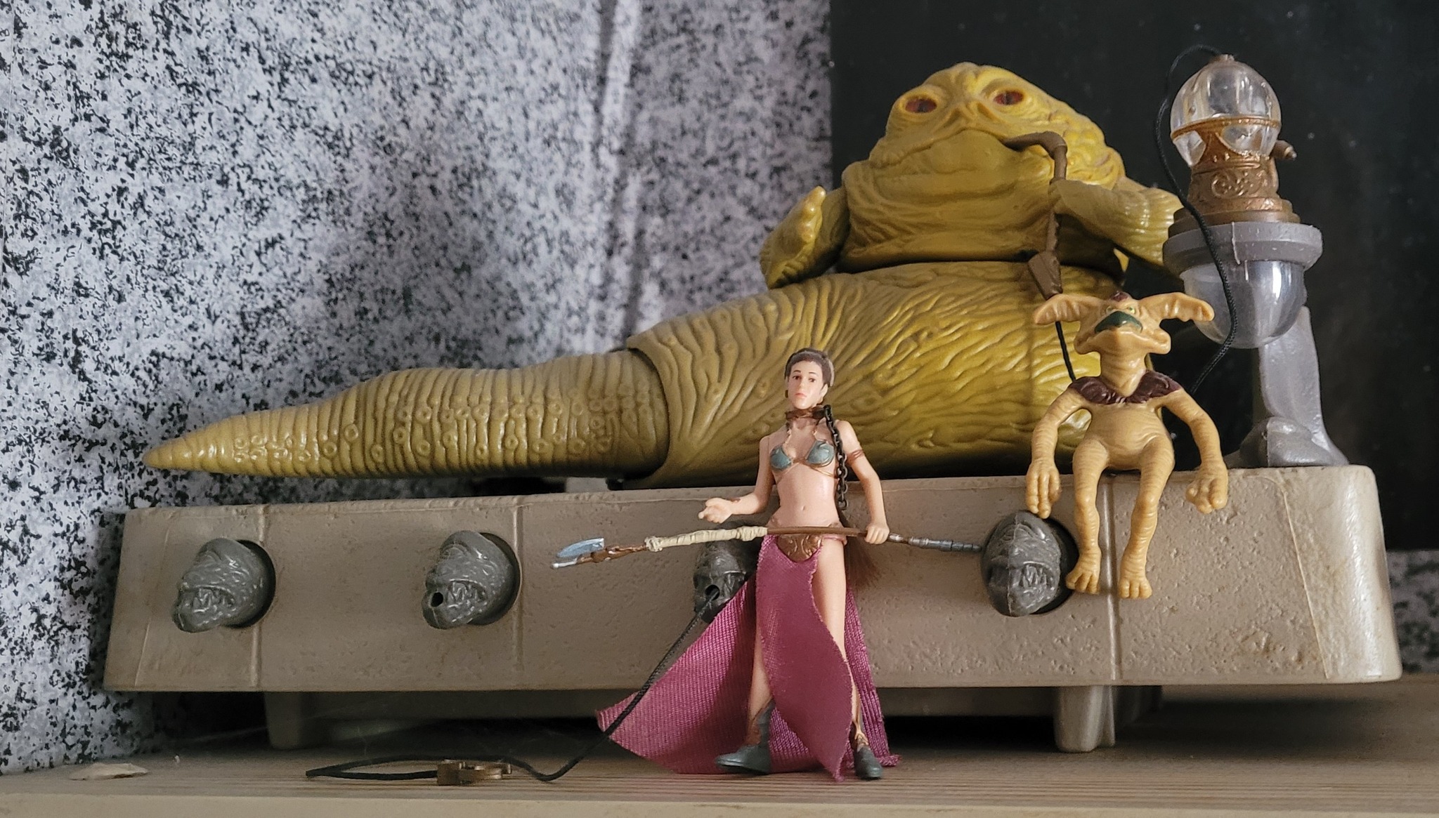 Kenner Star Wars: Return of the Jedi Jabba the Hutt Action Playset.
