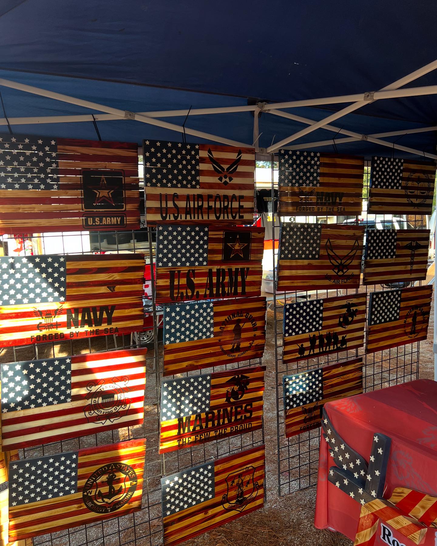 Rooster Ridge Rustic Flags
