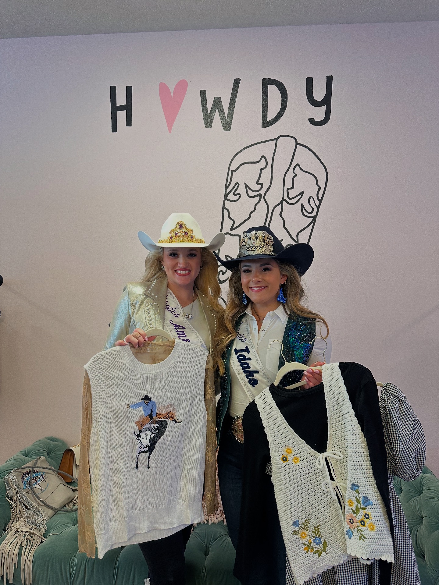 Miss Rodeo America - Rodeo Royalty Spotlight! Kaydynce Redman Miss ...
