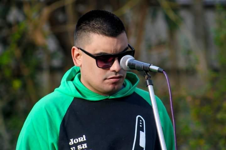 Joni y su banda