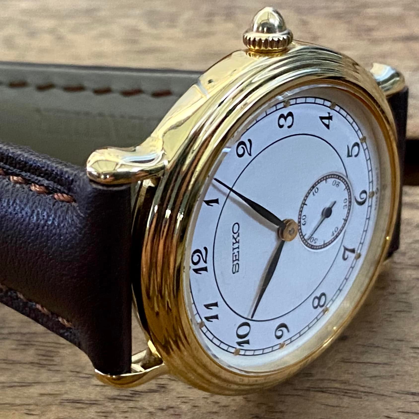 SECRET SWISS MADE SEIKO 5328-0060 Hand Wind 17J Machine Stamped