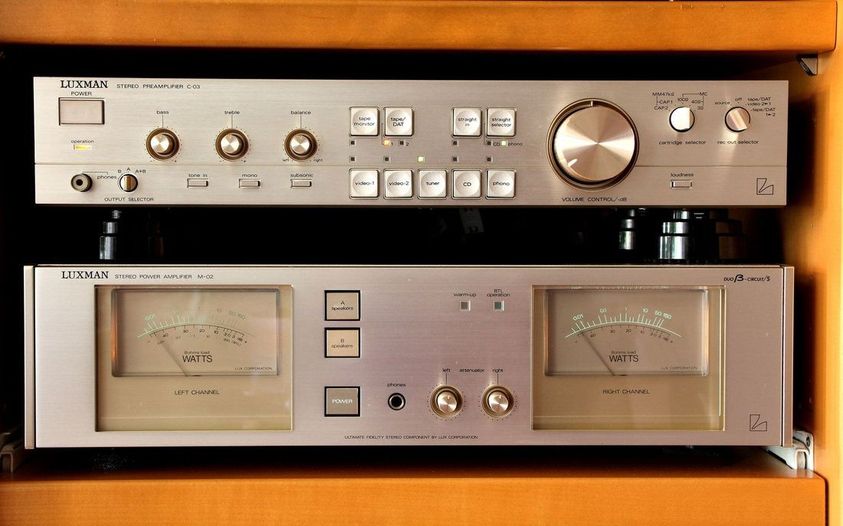 Luxman C-70f Ultimate Fidelity Series preamp and M-70f Ultimate