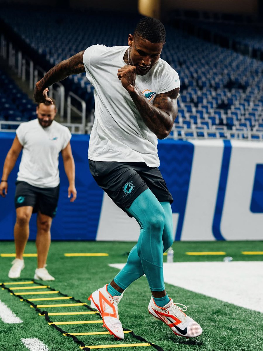 Miami - 🗣 Darren Waller on practicing for the first time today: 