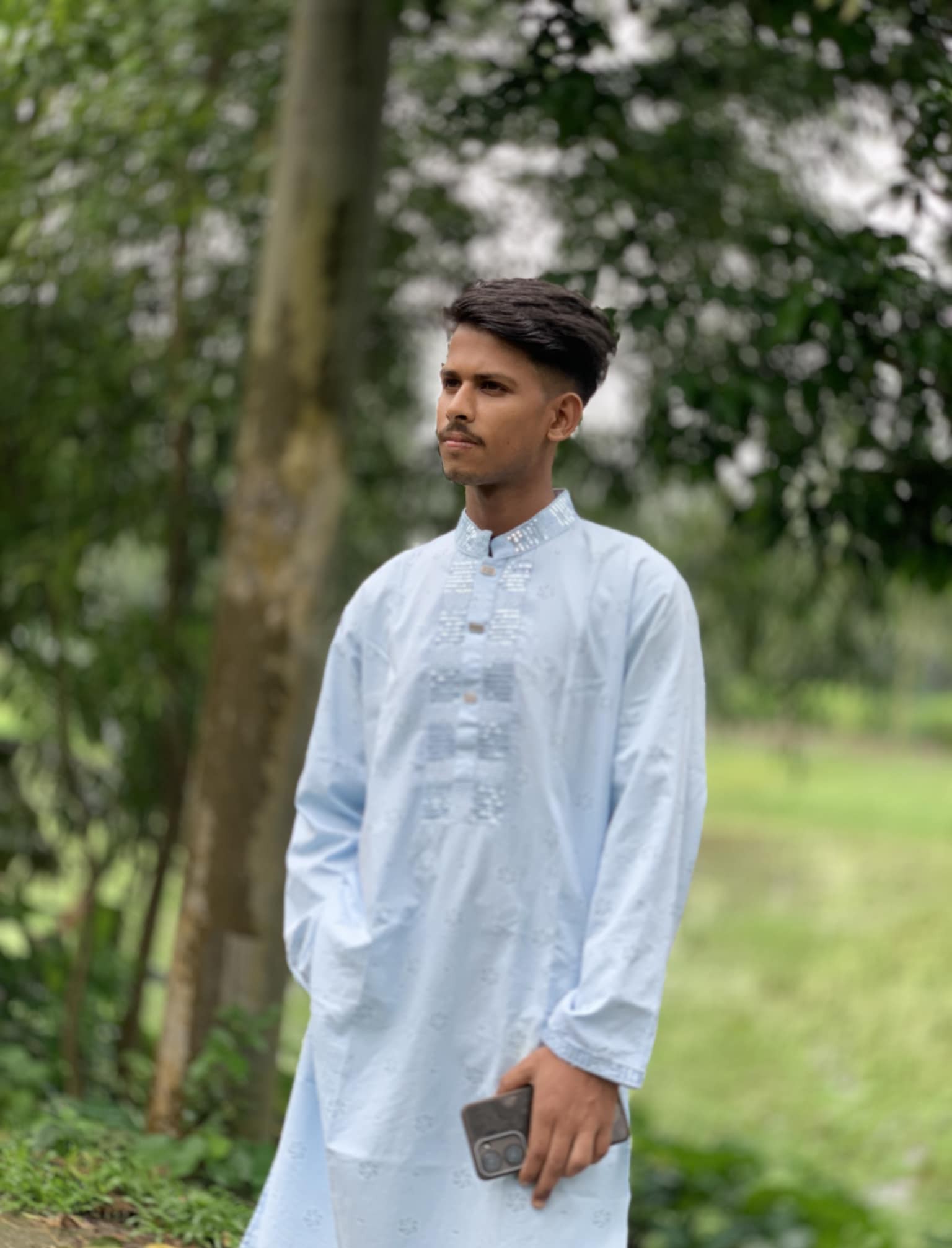 Maruf F F