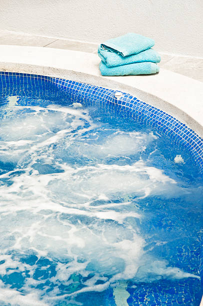 M&M Pools/Spas | Springfield IL