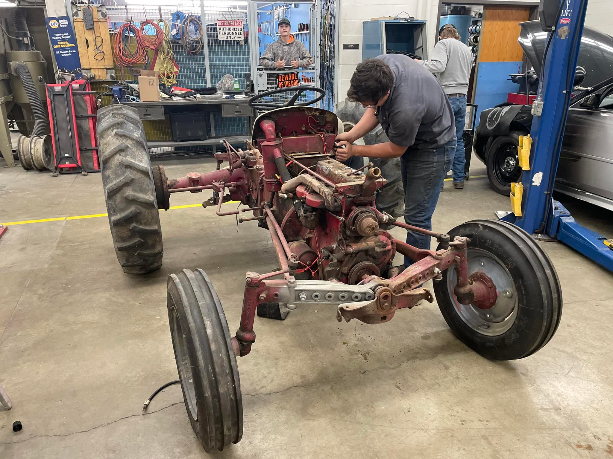 Four Rivers Tractor Club | Washington MO