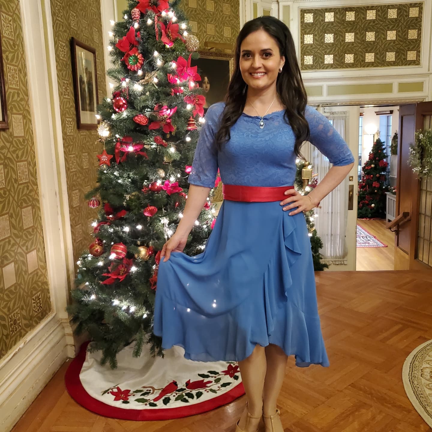 danica mckellar blue dress Silver Long Sleeve Gown Bandeau Heart Cut Out Season:26H H1